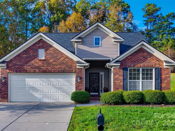 639 Stonehenge Dr, Rock Hill, SC 29730