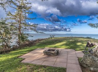 560 Raven Rd, Port Townsend, WA 98368