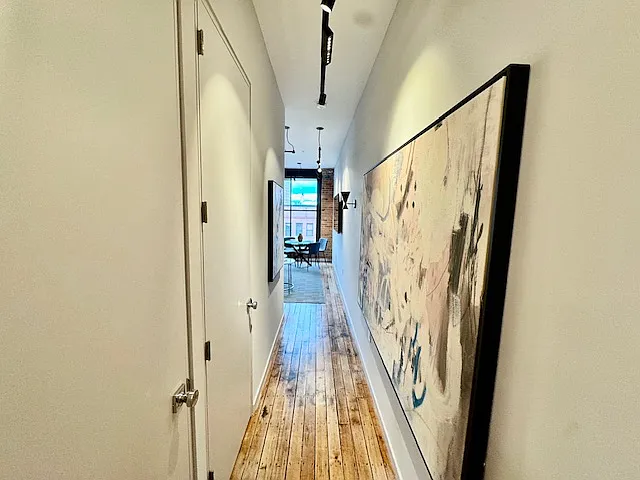 Bentley Lofts — Photo 18
