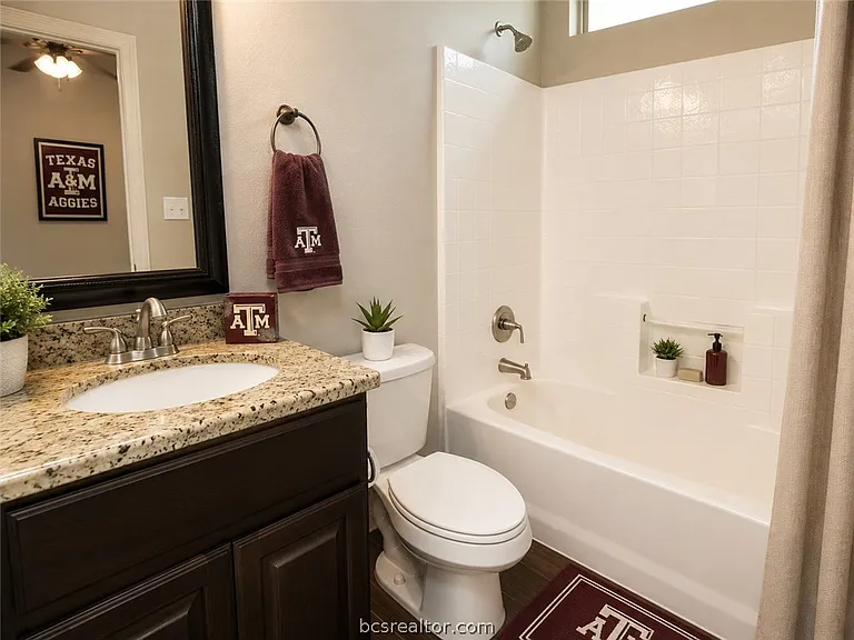 405A Ash St — Photo 13