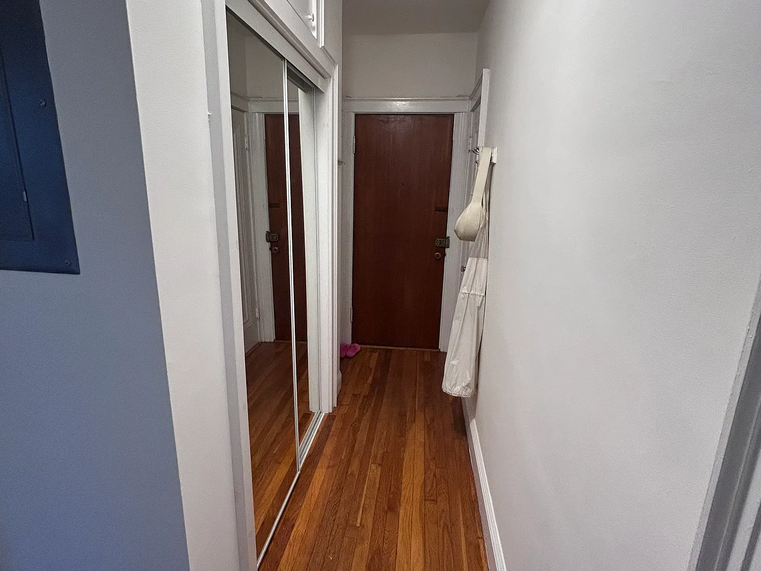 Studio, 350 sqft, $1,950 — Photo 2