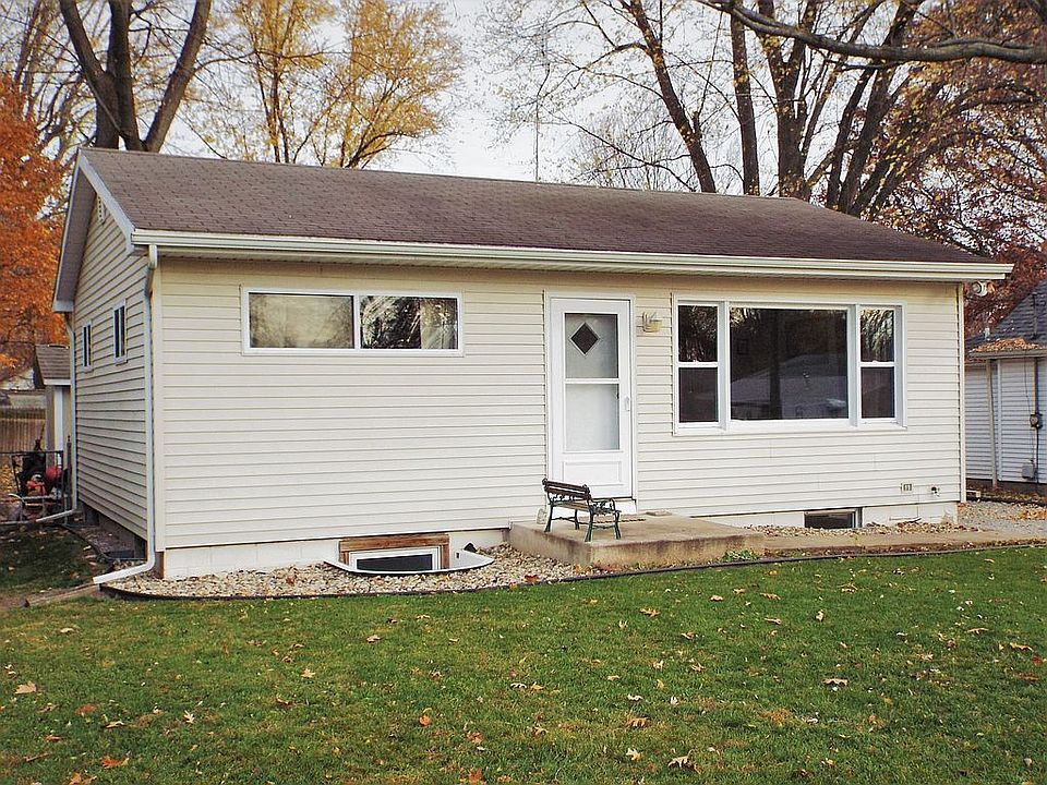 1st image of 23713 Greenwood Blvd