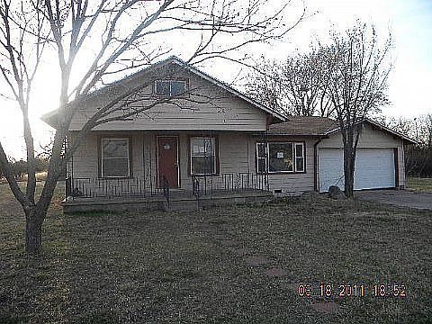 2nd image of 9749 SW Chambers Rd