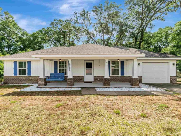 6788 Contentment St, Milton, FL 32583