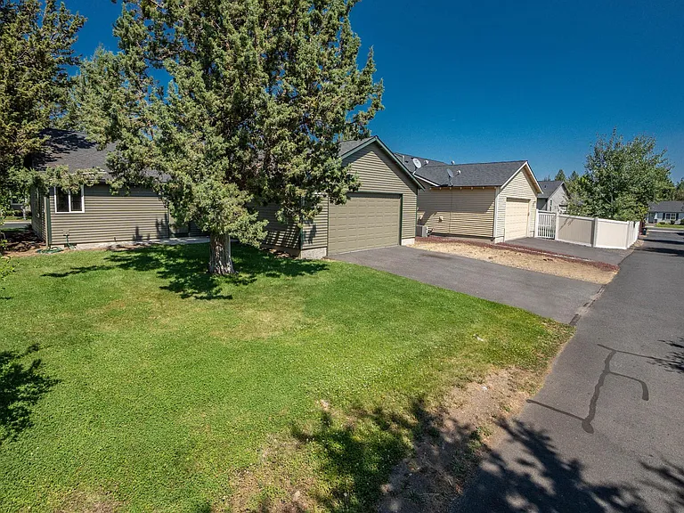 20663 Couples Ln — Photo 16