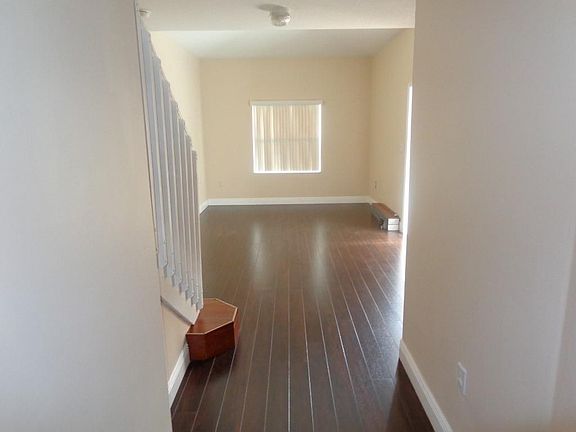 4th image of 4939 Windward Way