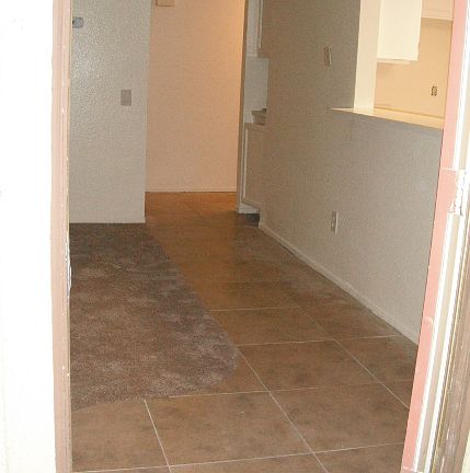 Living / entry