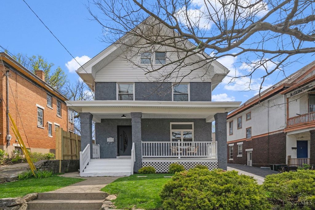 Real estate listing image