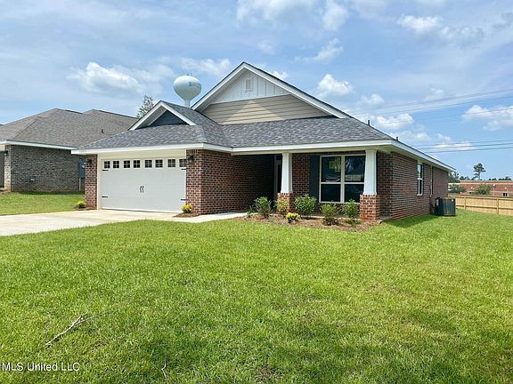 2nd image of 14033 Oak Arbor Dr