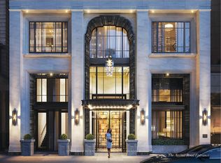 89 Avenue Rd #1102, Toronto, ON M5R2G3