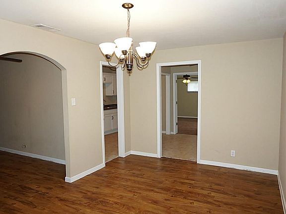3rd image of 4726 Brinkley St