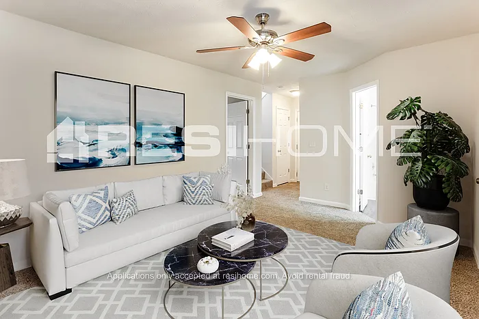 125 W Village Ct — Photo 9