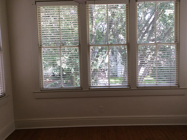 Front sunroom