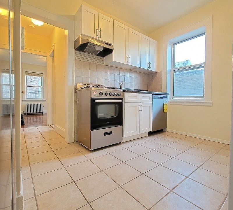 1st image of 2079 32nd St APT C4
