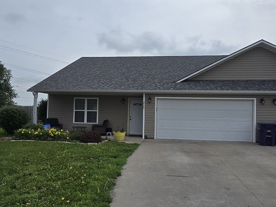 1st image of 2720 N Brookglen Cir