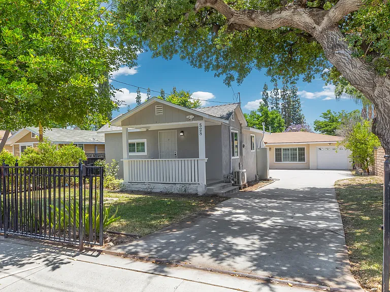 528 Almond Ave #A — Photo 4