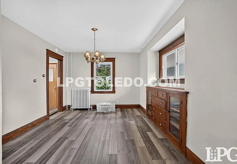 3822 Lockwood Ave — Photo 11