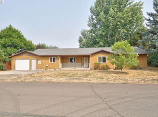 185 N Balm St, Yamhill, OR 97148