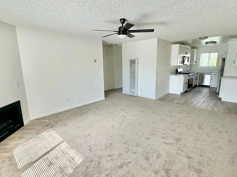 3515-3563 Roosevelt St - Su Casa Apartments — Photo 25