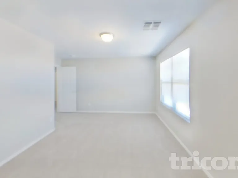638 W Racine Loop — Photo 14