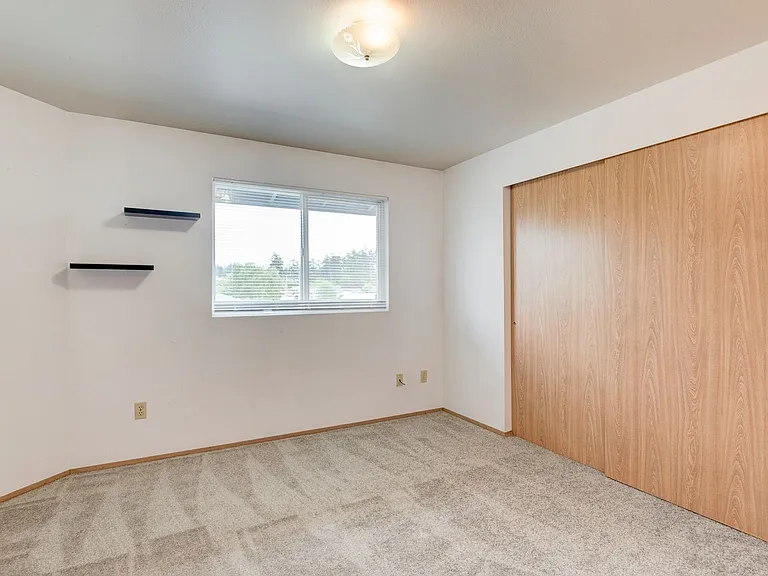 651 NE Ellis Way #A201 — Photo 9