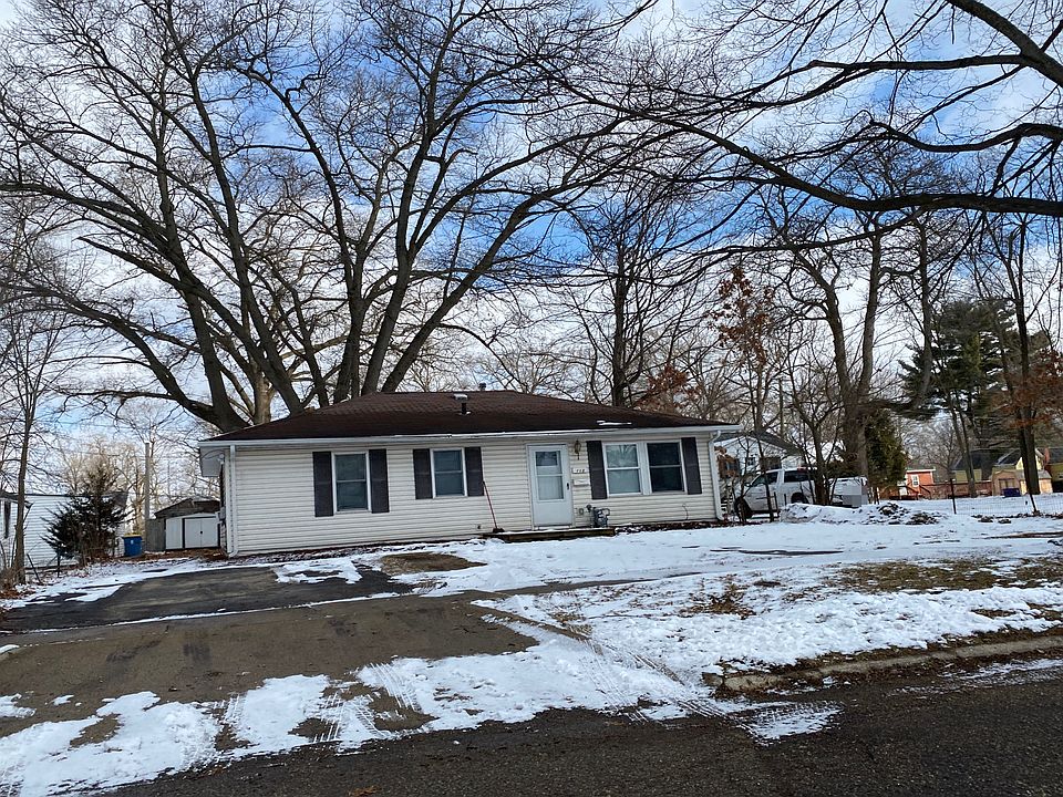 1st image of 113 Haines St