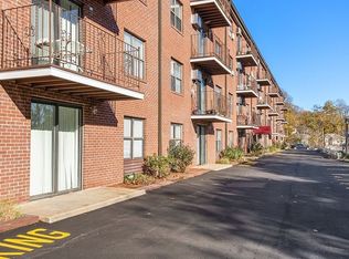 10 Wrentham Rd APT 308, Worcester, MA 01602