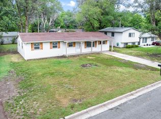 931 N Acadia Ave, Wichita, KS 67212