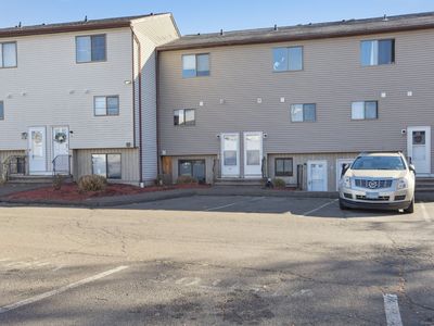790 First Avenue APT 20, West Haven, CT, 06516