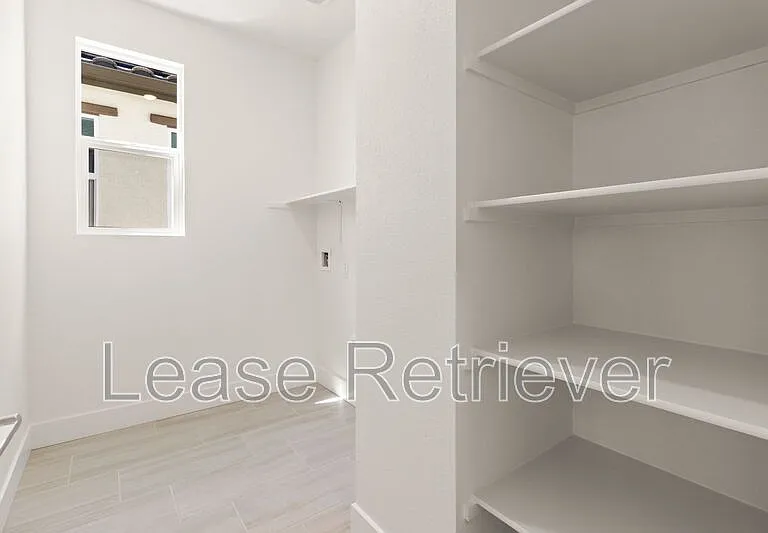 4748 Concordia Ave — Photo 5