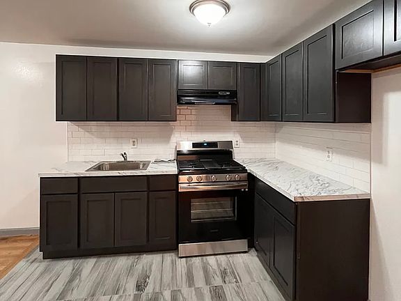 2nd image of 285 Forrest St #1