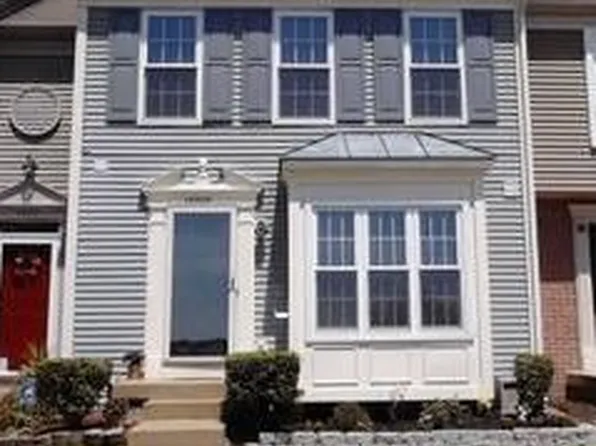 16908 Point Pleasant Ln, Dumfries, VA 22026