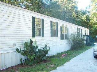 417 6th St, Walterboro, SC 29488