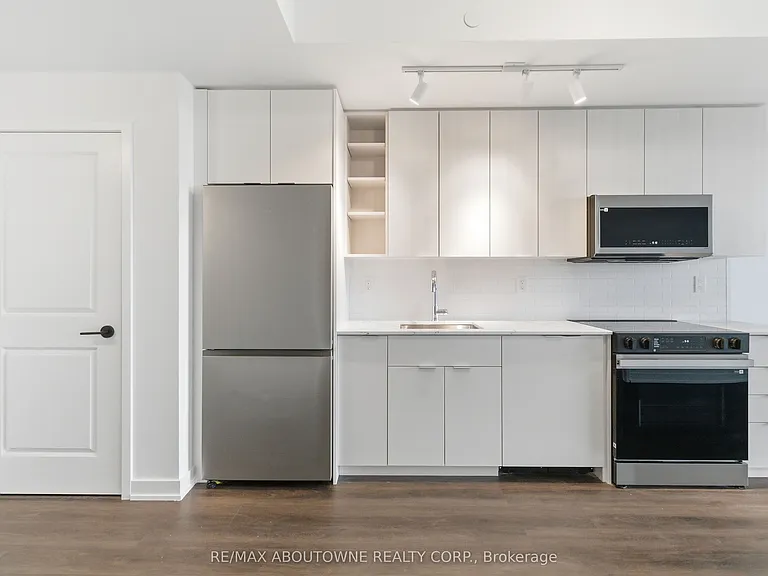 2075 Lakeshore Rd #1211 — Photo 7