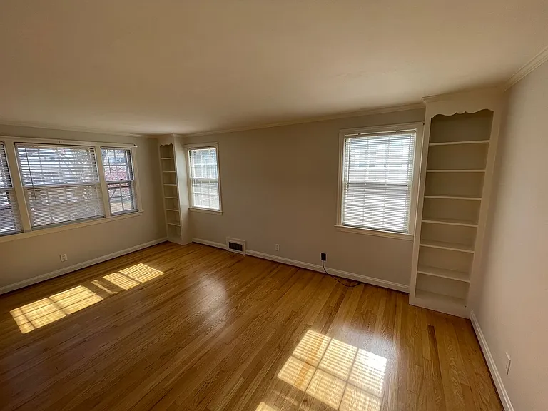 73-75 Maplewood Ave — Photo 5