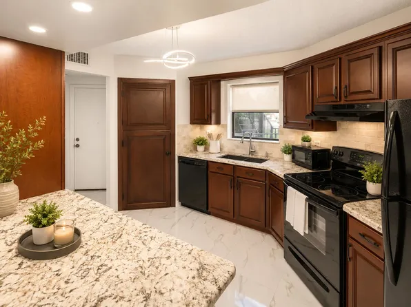 6855 W Broward Boulevard #201, Plantation, FL 33317