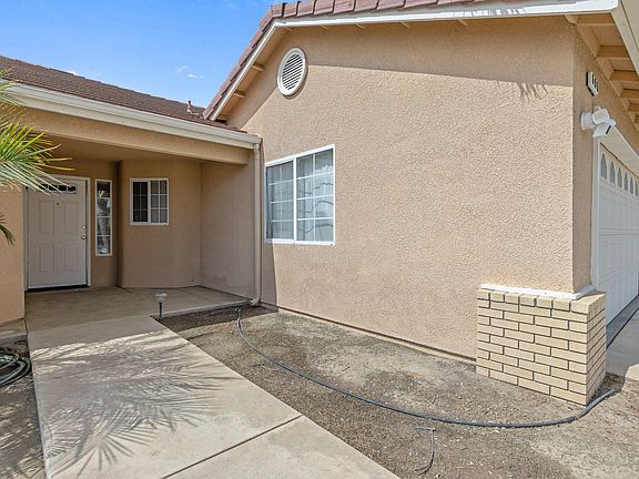 3rd image of 695 Marin Drive