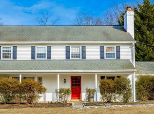 805 Malin Rd, Newtown Square, PA 19073