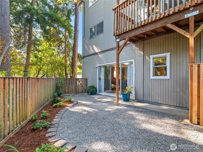 465 Winslow Way E #108, Bainbridge Island, WA, 98110