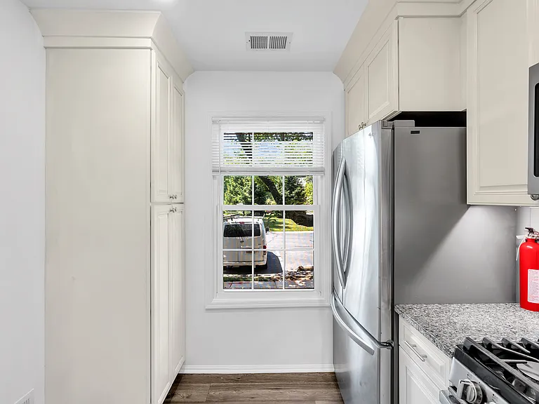 72 Quince Ct — Photo 7