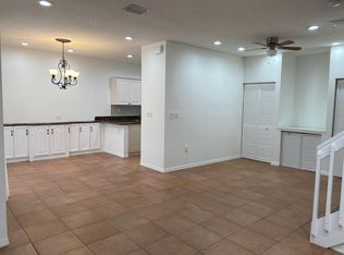 1590 Yellowheart Way, Hollywood, FL 33019