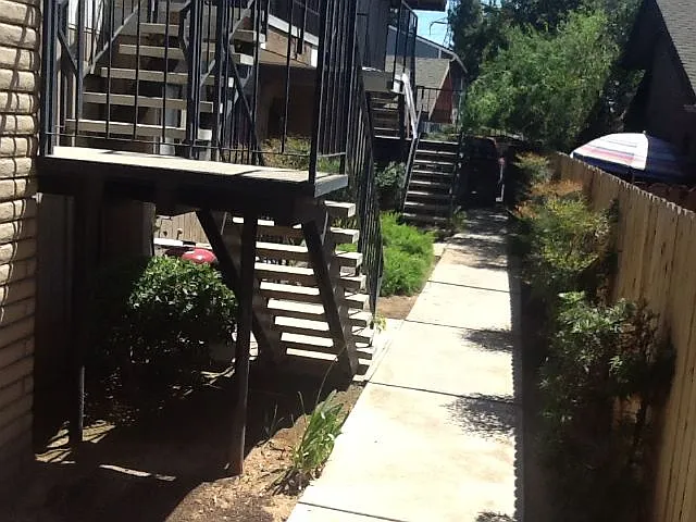 4317 N Emerson Ave #202 — Photo 2