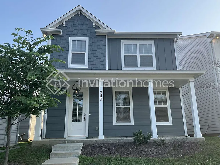253 Founders Ln — Photo 1