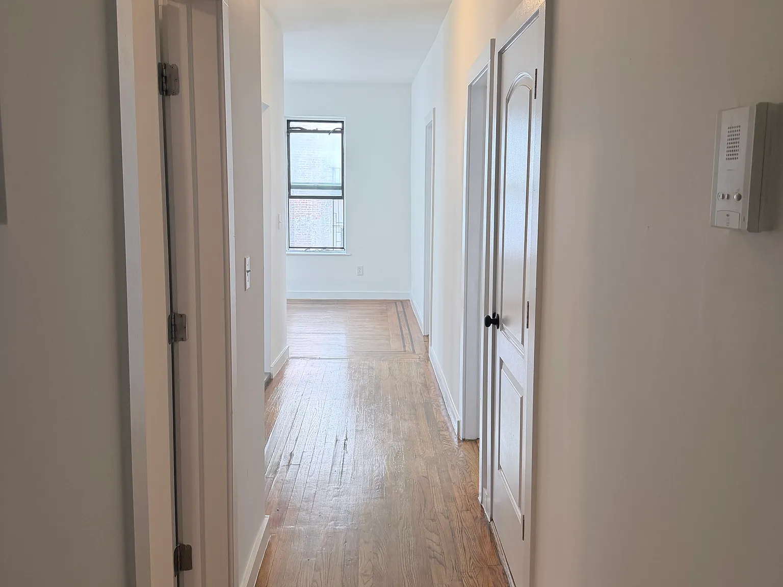3 bed, $2,950 — Photo 3