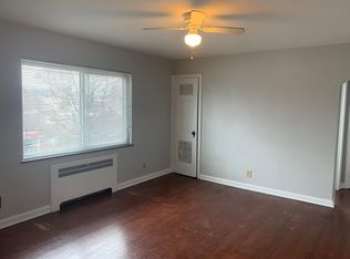 3627 Madison Rd #4, Cincinnati, OH 45209