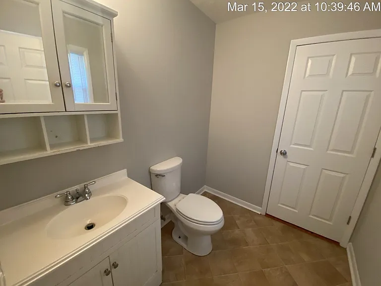 144 S Ingleside Dr — Photo 14