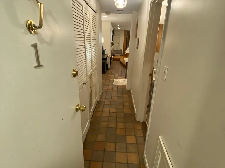 36 Beacon St #1A — Photo 5