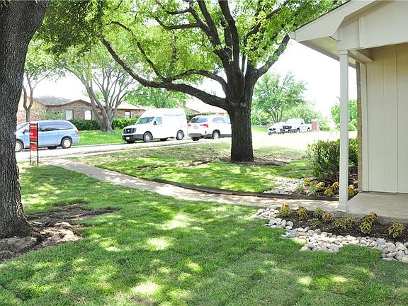 4th image of 2705 Renwick Dr