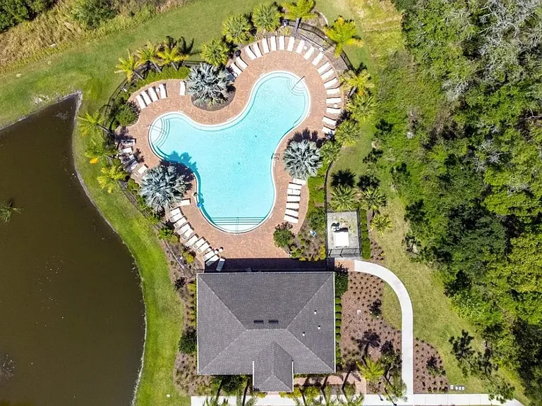 5573 Geiger Estates Dr — Photo 10