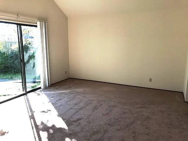 730 Natalie Dr — Photo 5